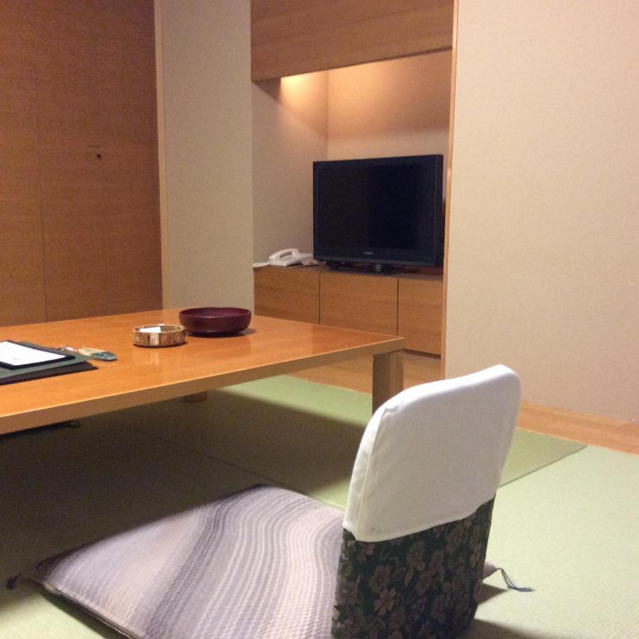 Matsunoya Kasen Hotel Maniwa Room photo